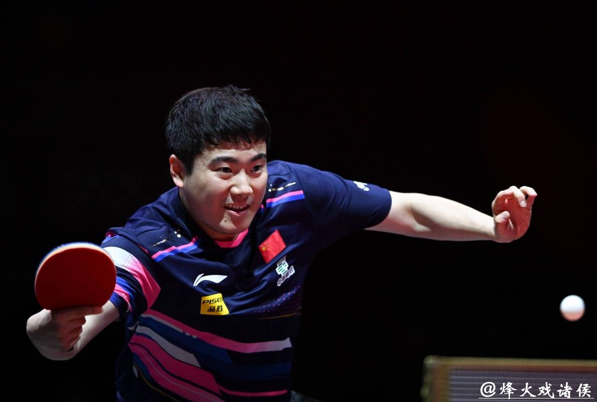梁靖崑连续双线首战出局，膝伤加重影响走路，国乒男队主力人选成谜